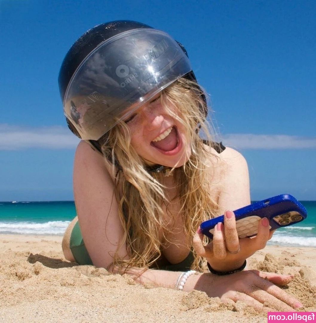 almost.cesca [ almost-cesca ] - Getting bored in lockdown 🙃and missing this collab with