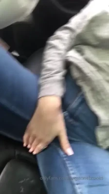 L.A.B. [ l-a-b-1 ] - Socks fetish ? Who