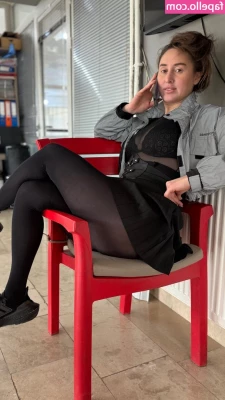 Melike Bulu [ melike-bulu ] - Are you ready to drown in my eyes? 😍