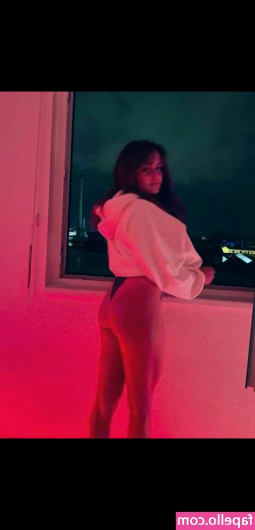 Haffner Charlotte [ haffner-charlotte ] - Hello  It s national kitten day today