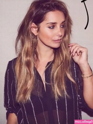 Louise Redknapp [ louise-redknapp ] - can i be ur anal pet this week?