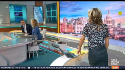  [ charlotte-hawkins ] - put your dick in