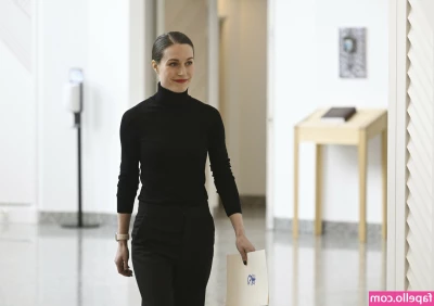 Sanna Marin [ sanna-marin ] - UwU Sempai       My new tattoo hurts  can you rub it for me