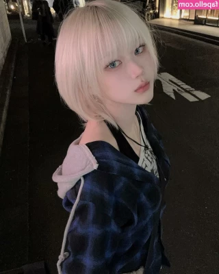 skr_u_ [ skr-u ] - ANAL SEX VIDEO  I rode my hubby with my ass  covered in oil  cowgirl