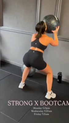 Georgia May Foote [ georgia-may-foote ] - Even the most beautiful legs end somewhere