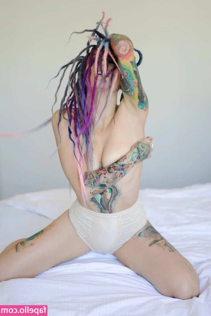 Lena Scissorhands [ lena-scissorhands-1 ] - Ass play Sunday    Watch me ride then let me know if you wanna see