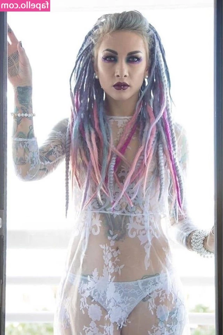 Lena Scissorhands [ lena-scissorhands-1 ] - New for me and you