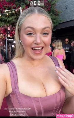 Iskra Lawrence [ iskra-lawrence ] - Aimerais-tu des photo plus artistique comme ça