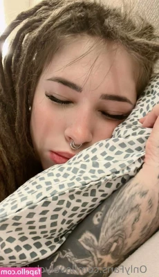 lovelychrisfree - Please can someone let me know the best promo deal comment below or