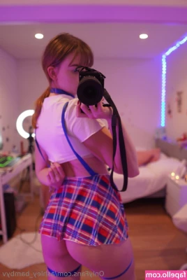 ashley_bambyv [ ashley-bambyv ] - subtle enough for the gym?