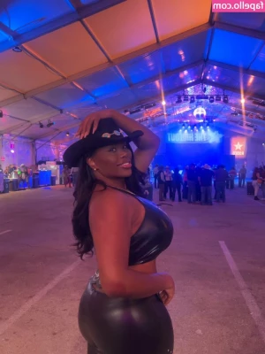 tssexykayla - 🌹🌹🌹 Let keep it short and simple, I like you tssexykayla - 🌹🌹🌹 Let keep it short and simple, I like you