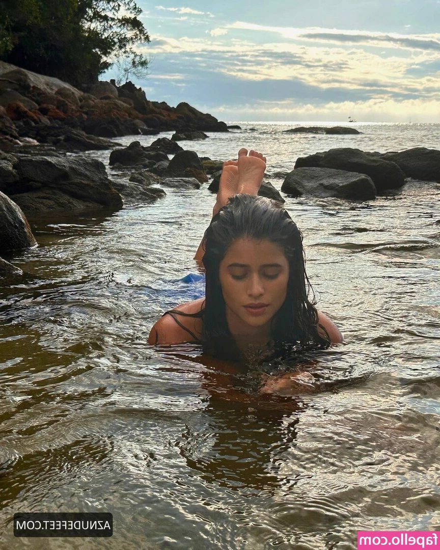 Isadora Cruz [ isadora-cruz ] - i can't wait to be all yours on my bed daddy 🤤 what would be the