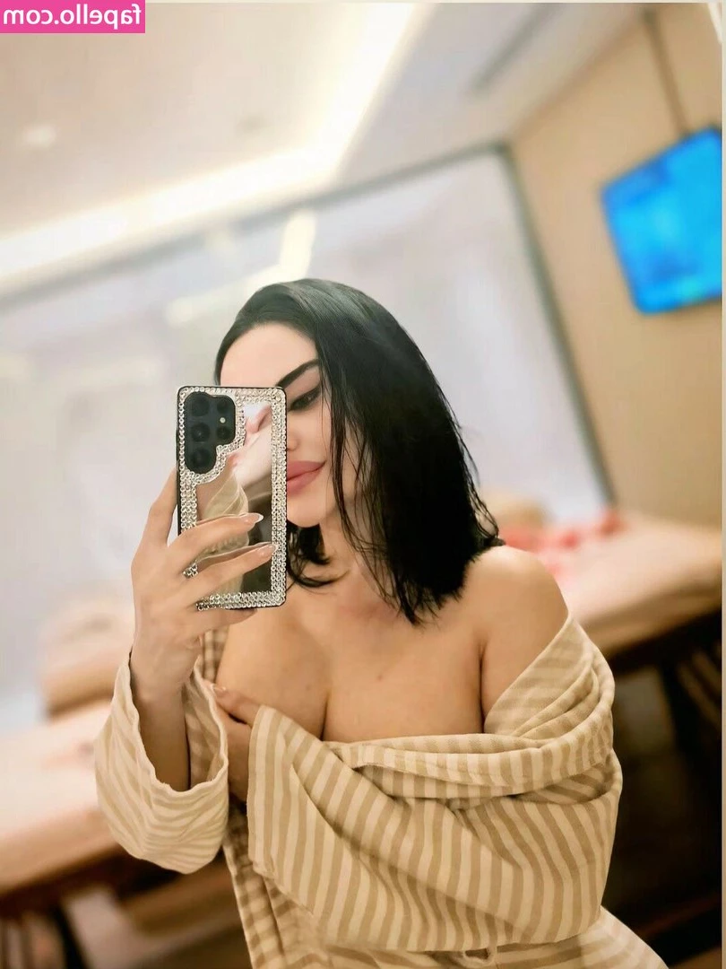 Naz Mila [ naz-mila-1 ] - Nothing to play so just play my own 😁👅💪🍆🍆