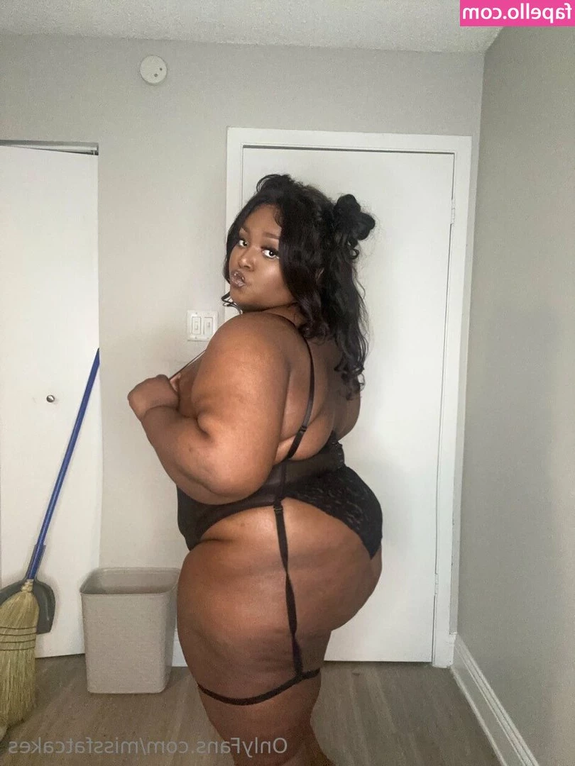 missfatcakes - Suck it😋