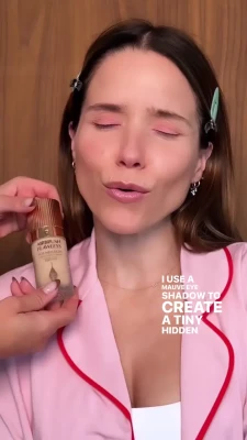  [ sophia-bush ] - ONE HOUR UNTIL MY FILTHY LIVE SHOW BOYS 😍 XXX