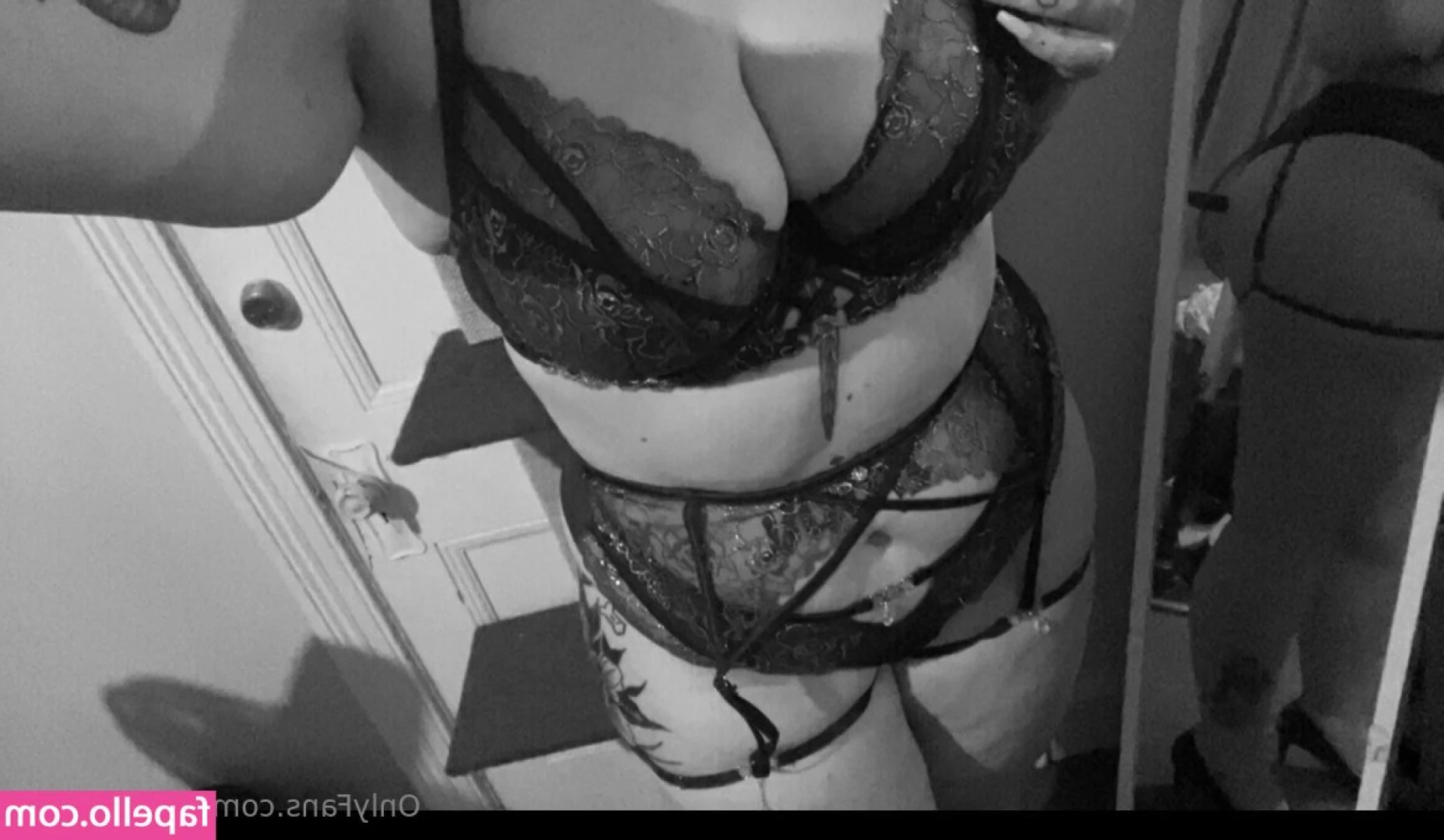 ivyyraeefree - Usually I finish inside him  but this time he d like to see my cum