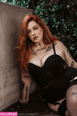 ivyyraeefree - Just cheeky shower things 😋🛀