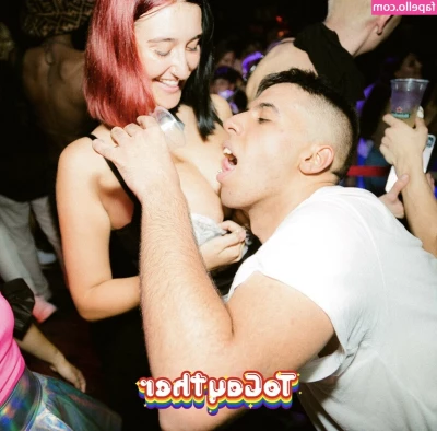 Linda Stabilini [ linda-stabilini ] - Strappy lingerie - yes or no