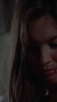 Vintage Starlets [ vintage-starlets ] - Everything’s more fun once I take my bottoms off 😜