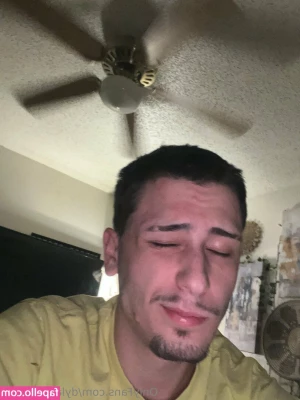 dylandaniel69 - Do you like what you see?