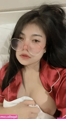 amam7078 - Checking out an artist that goes by the name of  Ez Mil  he s