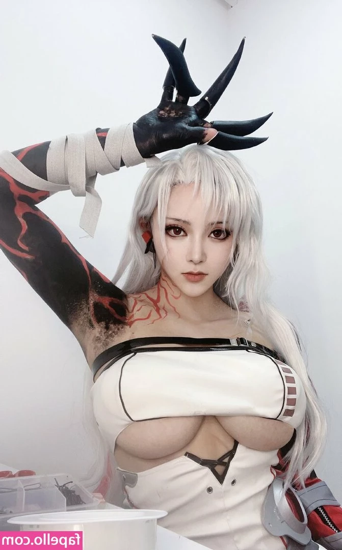 xcassianajadex - Who s ready for another sextape with  poppymayxx