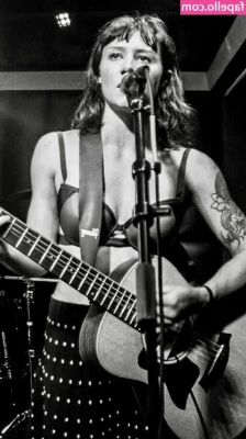 Die Spitz [ die-spitz ] - Send a generous TIP I ll gladly reward you with the rest of this