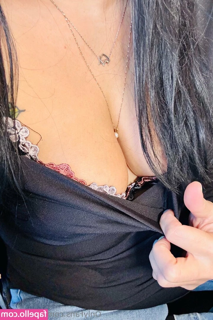 ptitevilaine - Sorry been busy moving   stay tuned for new content