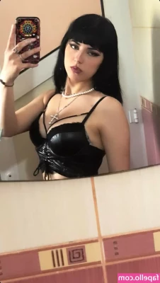 akiraaaa420 - Hey there  I m Sav  I go by Chibi online  I m 27 and from the midwest