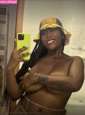 Thickymikyy - For my feet people   I never post these for free so here s a treat