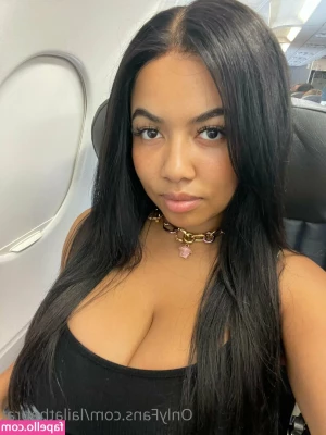 lailathebrat [ lailathebrat-2 ] - https onlyfans com u220993507 Brooklyn Jayne   Tell your friends