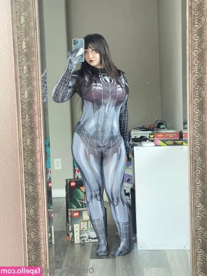 milkymiyu - just thought youd like to see wster dripping down some chocolate skin