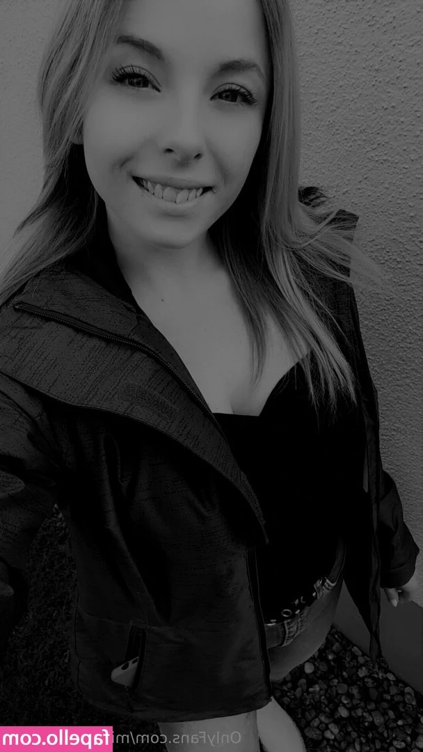 mia_ganz_privat [ mia-ganz-privat ] - ｓｗｅｅｔ ｃｈｅｅｋｓ 🎀 🍰  Happy Saturday!!