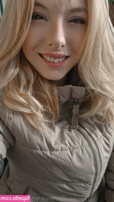 mia_ganz_privat [ mia-ganz-privat ] - I'm so wet ... and it's not the shower that has me wet