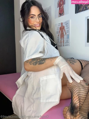 laumonsalve69 - Tímida coqueta jj para decir que estoy leyendo y respondiendo sus