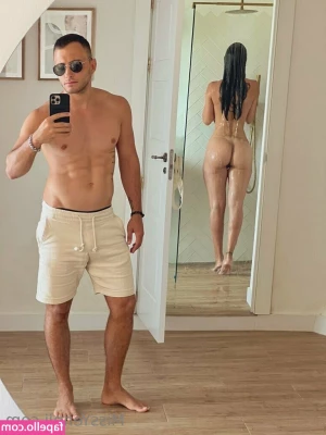 missyennii.free [ missyennii-free ] - Perfect soles and toes