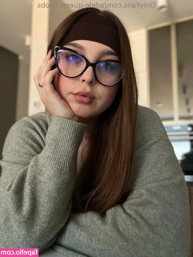 adele-queen-boobs - Still waiting to get sent the footage of a sex tape and then I can