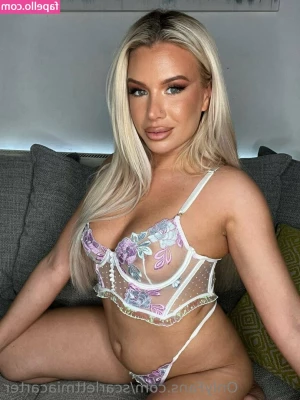 scarlettmiacarter - Wet