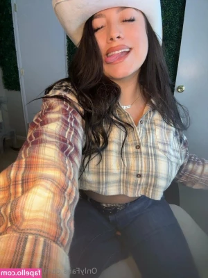 baddybina - Me just taking a picture naked with a durag on