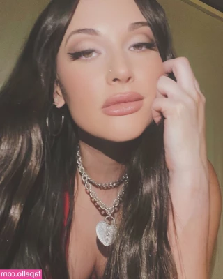Kacey Musgraves [ kacey-musgraves ] - If anything  I m everything baby