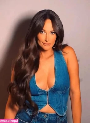 Kacey Musgraves [ kacey-musgraves ] - need some cumpany tonight😘
