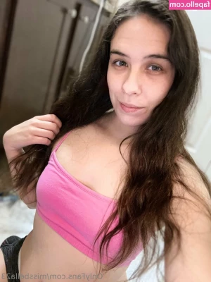 missbella23 - lets play tonight