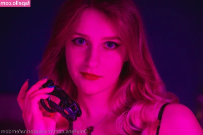 misskatarinafemdom - Heya boys this is a list of what I do and my prices : Custom videos