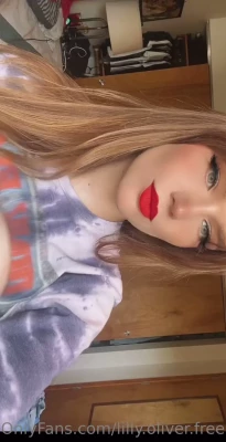 lilly.oliver.free [ lilly-oliver-free ] - 😈 I USED THIS SAME DILDO IN THAT LAST LOCKED VIDEO I SENT YOU 😈