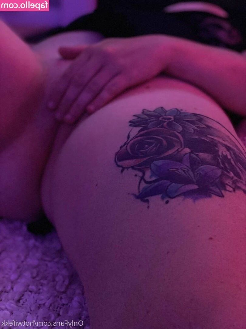 hotwifekk - ahhh this photo set even turns me on looking back on them  A truly