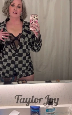 taylorjoyfree - O O