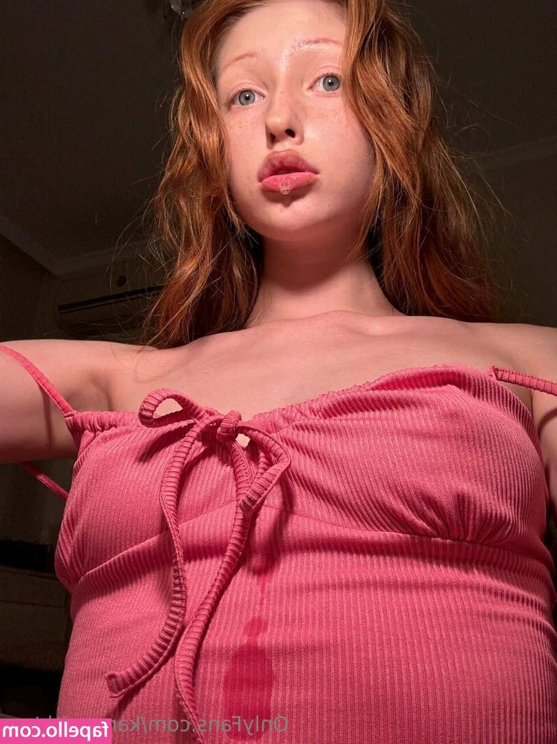 karysmithtvv - Happy New Year 🥳! New year but still the same old naughty me 😈 