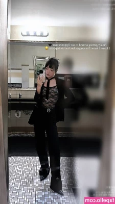 Veganbunnyelle - Pull down my zipper