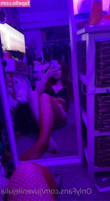 juvenilejulia - Do you like my ass or my cock more