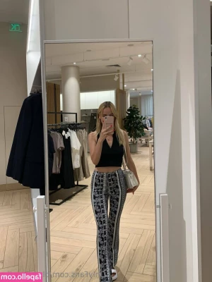 blondiepolly - Bend me over